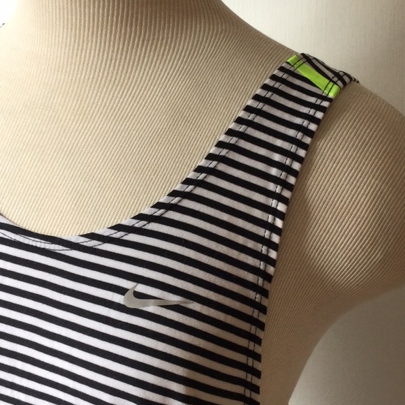 Nike Dri-Fit Top - Picture 2 of 6